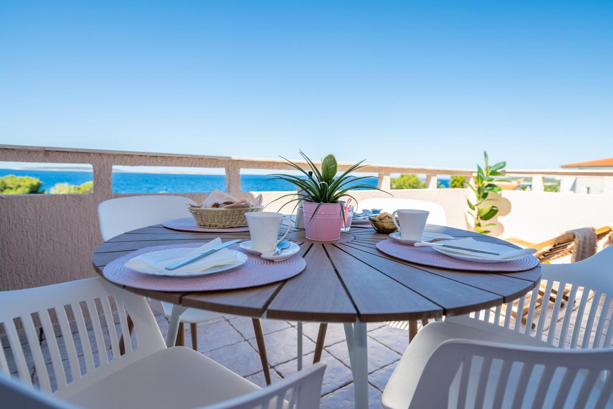 Sobe I Apartman Mareta Miholascica Exterior photo